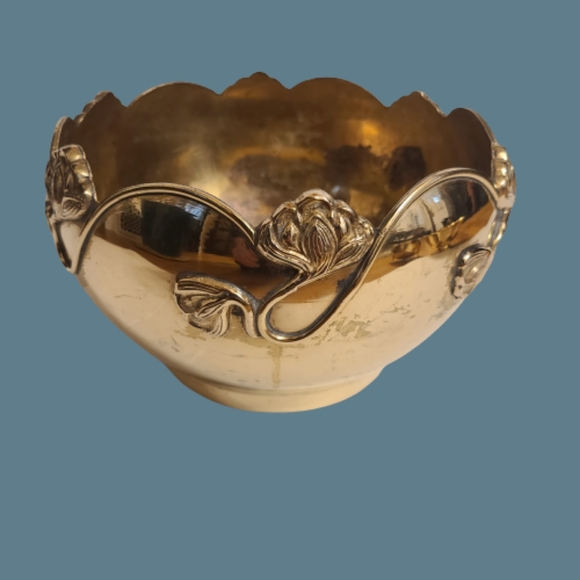 *Set of 3 Vintage Brass Planters - Picture 8 of 9